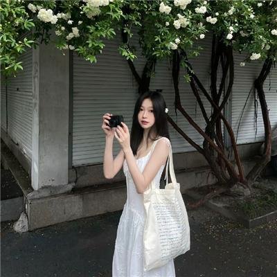 上海解放之路海报