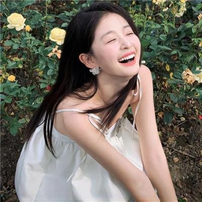 华尔镇东边的女孩海报